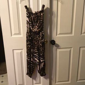 Strapless Leopard print jumper with pockets